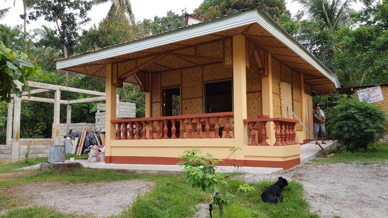 Paco'S Garden Home Stay Mambajao Zewnętrze zdjęcie