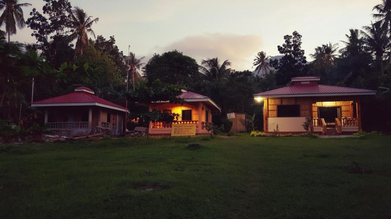 Paco'S Garden Home Stay Mambajao Zewnętrze zdjęcie