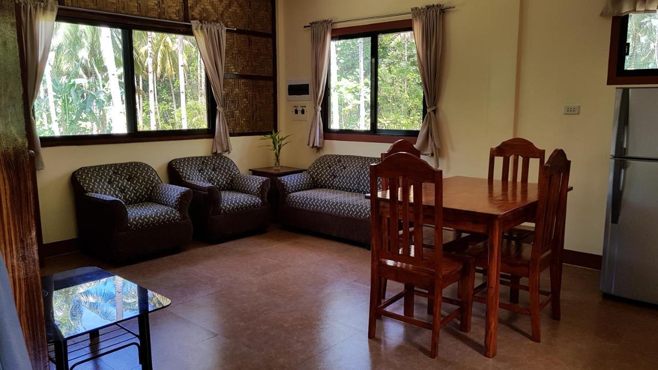 Paco'S Garden Home Stay Mambajao Zewnętrze zdjęcie