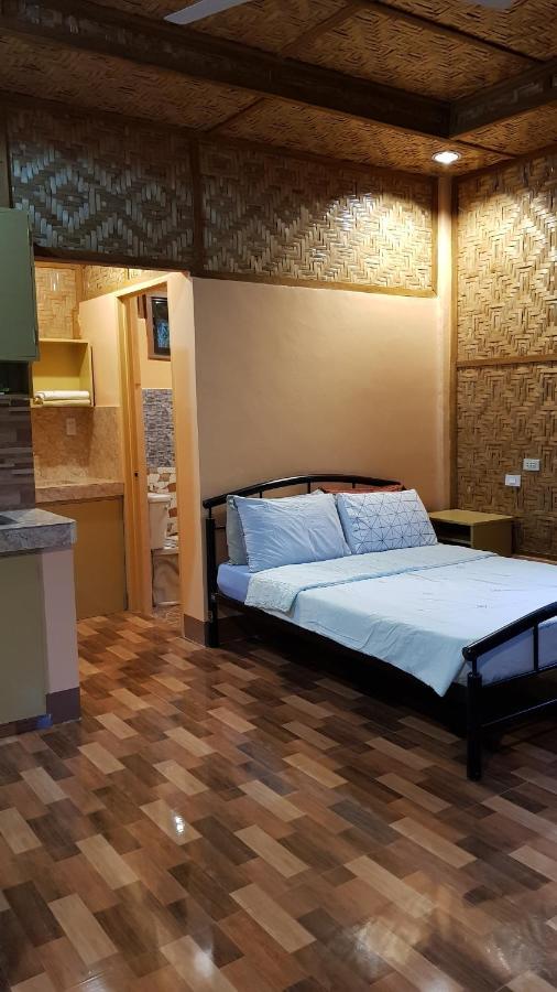 Paco'S Garden Home Stay Mambajao Zewnętrze zdjęcie