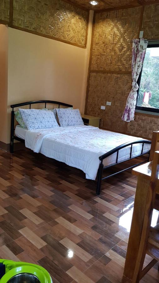 Paco'S Garden Home Stay Mambajao Zewnętrze zdjęcie