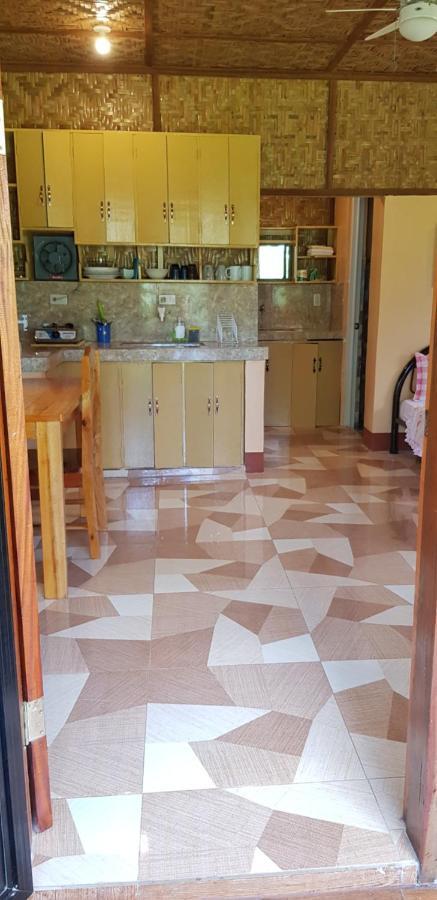 Paco'S Garden Home Stay Mambajao Zewnętrze zdjęcie