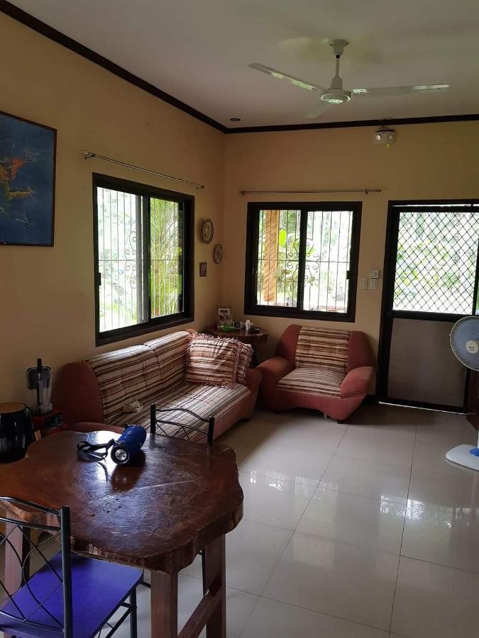 Paco'S Garden Home Stay Mambajao Zewnętrze zdjęcie