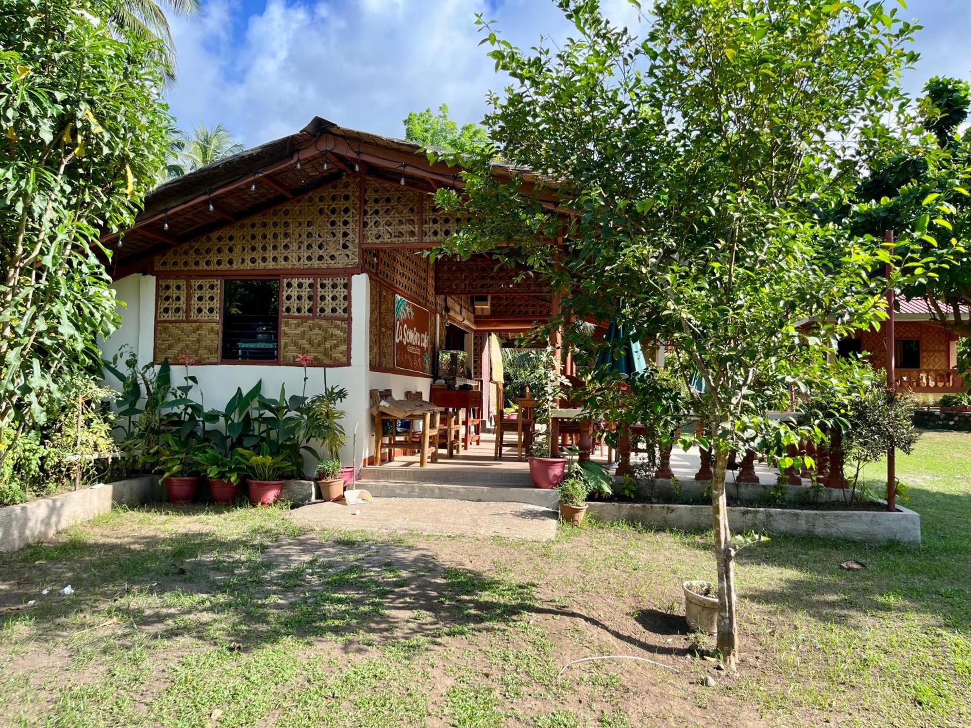 Paco'S Garden Home Stay Mambajao Zewnętrze zdjęcie
