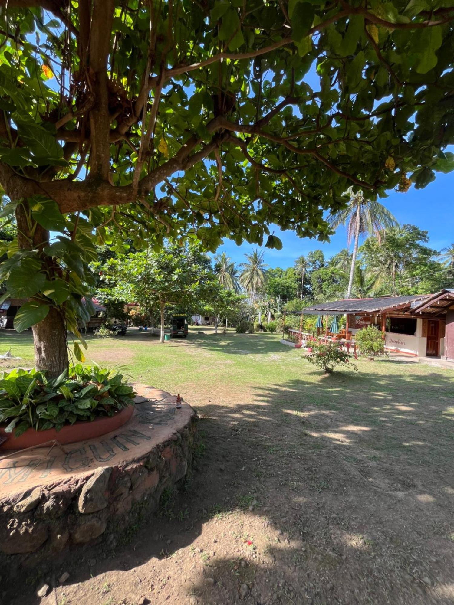 Paco'S Garden Home Stay Mambajao Zewnętrze zdjęcie