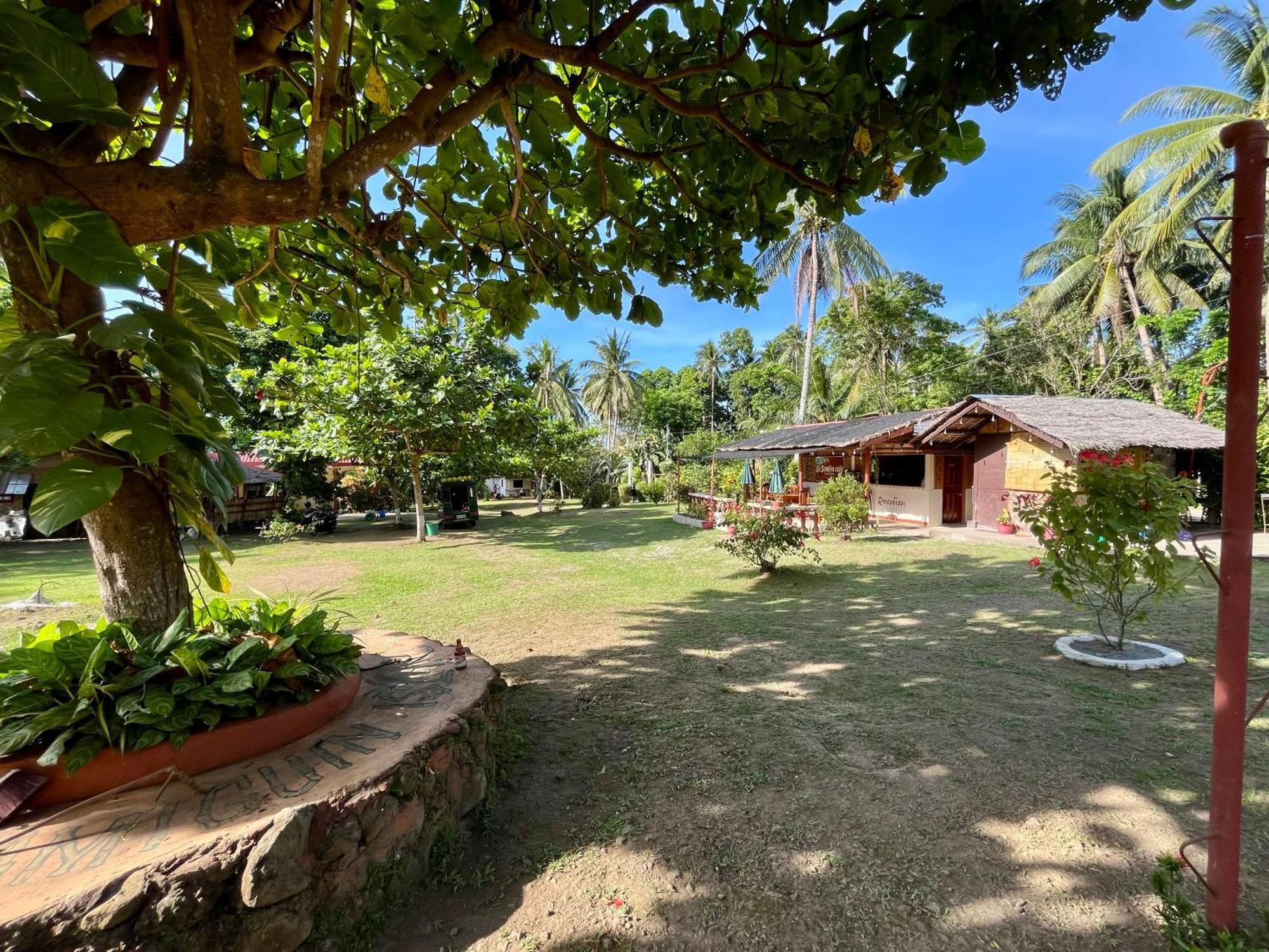 Paco'S Garden Home Stay Mambajao Zewnętrze zdjęcie